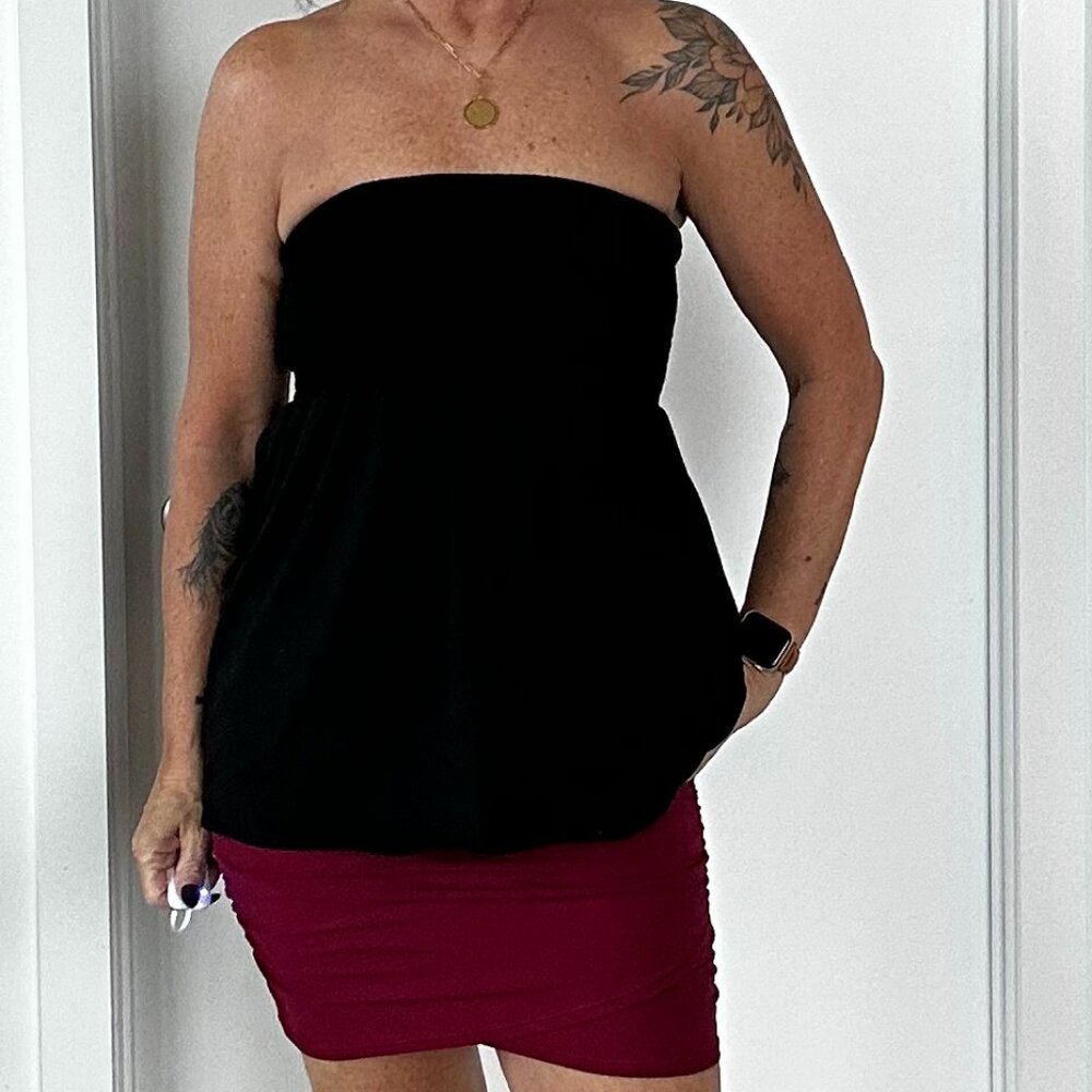 💰 CLEAROUT 💰 Smocked elastic strapless top, black, medium